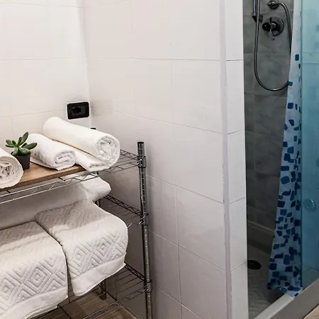 Apartament Casa Galilei 5 Minuti Dal Mare *